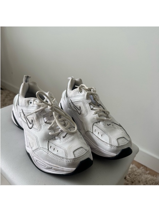 ナイキ女子M2K Tekno 白 【公式通販】
